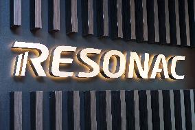 Resonac Holdings signage and logo